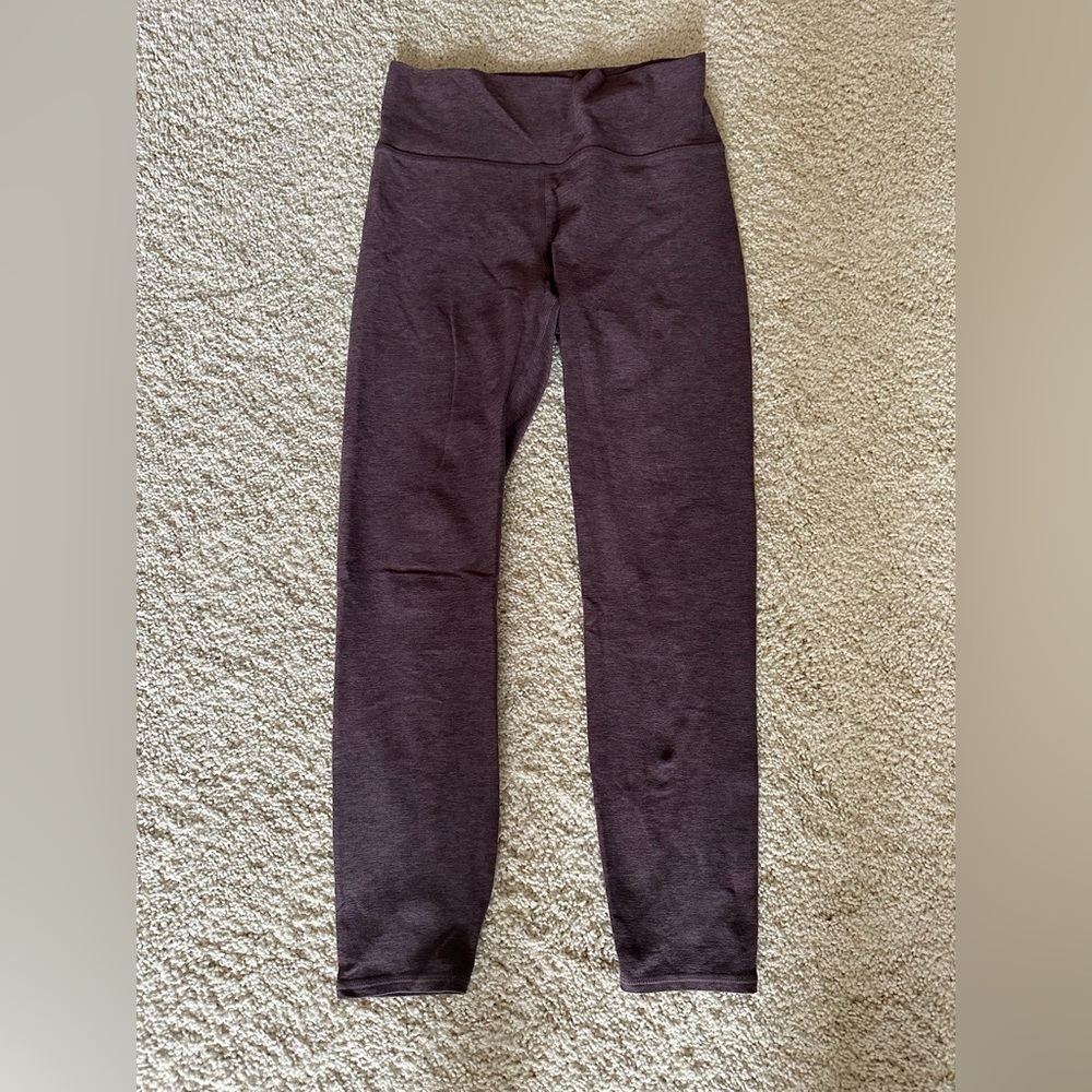 Vuori Pink Leggings Streamlined Comfort Performance